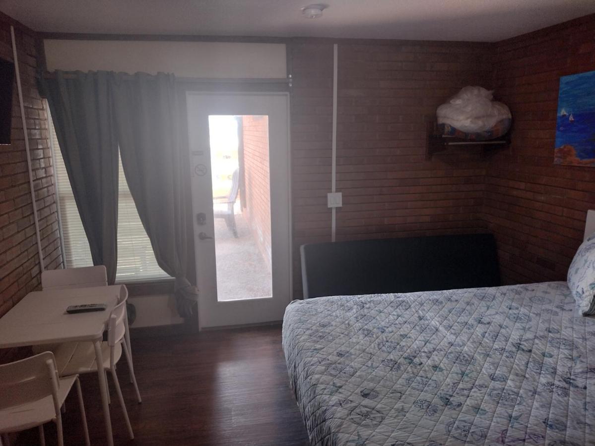 Belles Sea Inn 포트 애런사스 외부 사진